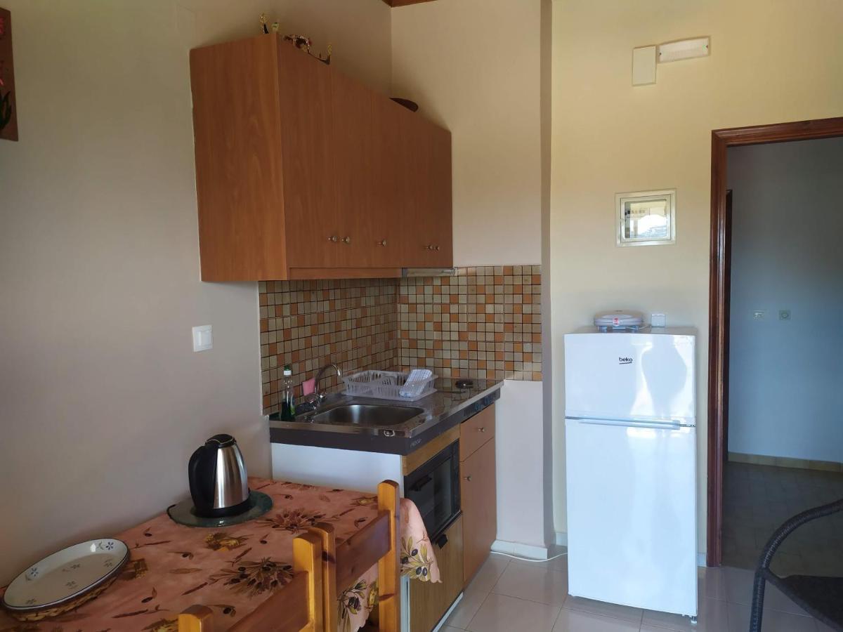 Toulatos Pantelis Apartment Poulata Ngoại thất bức ảnh