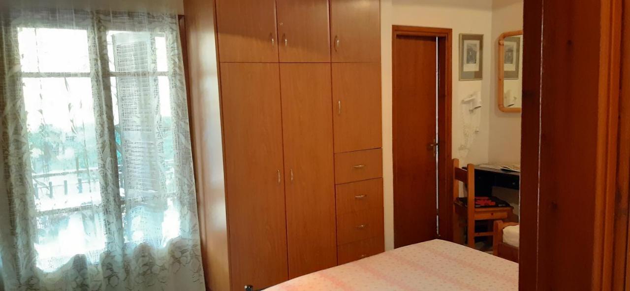 Toulatos Pantelis Apartment Poulata Ngoại thất bức ảnh
