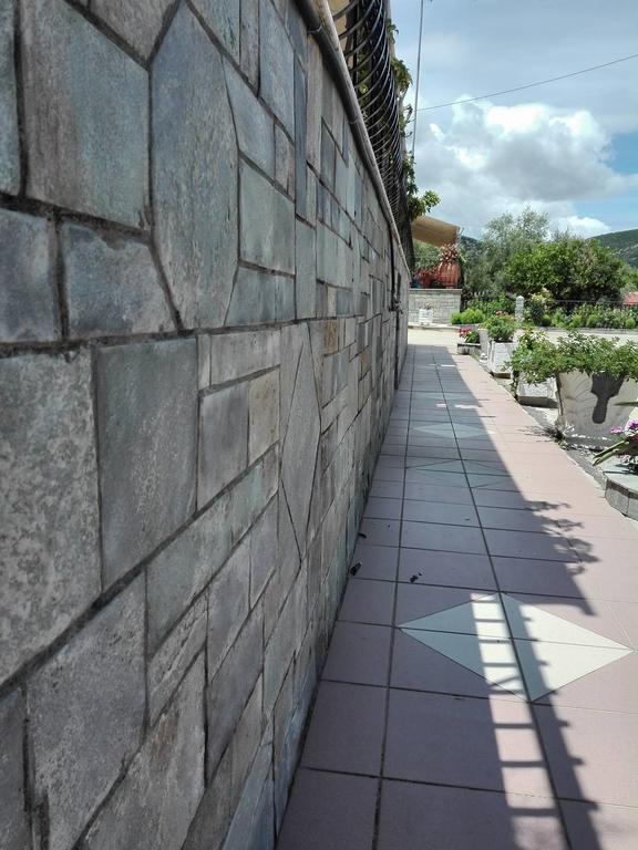 Toulatos Pantelis Apartment Poulata Ngoại thất bức ảnh