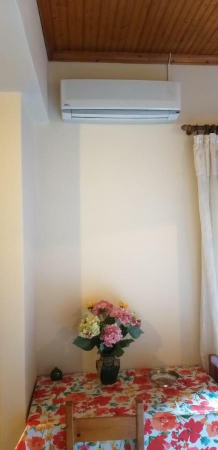 Toulatos Pantelis Apartment Poulata Ngoại thất bức ảnh