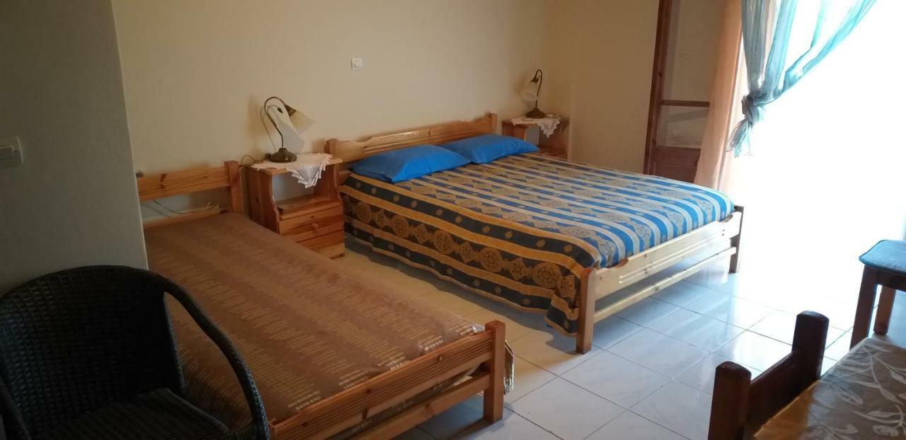 Toulatos Pantelis Apartment Poulata Ngoại thất bức ảnh
