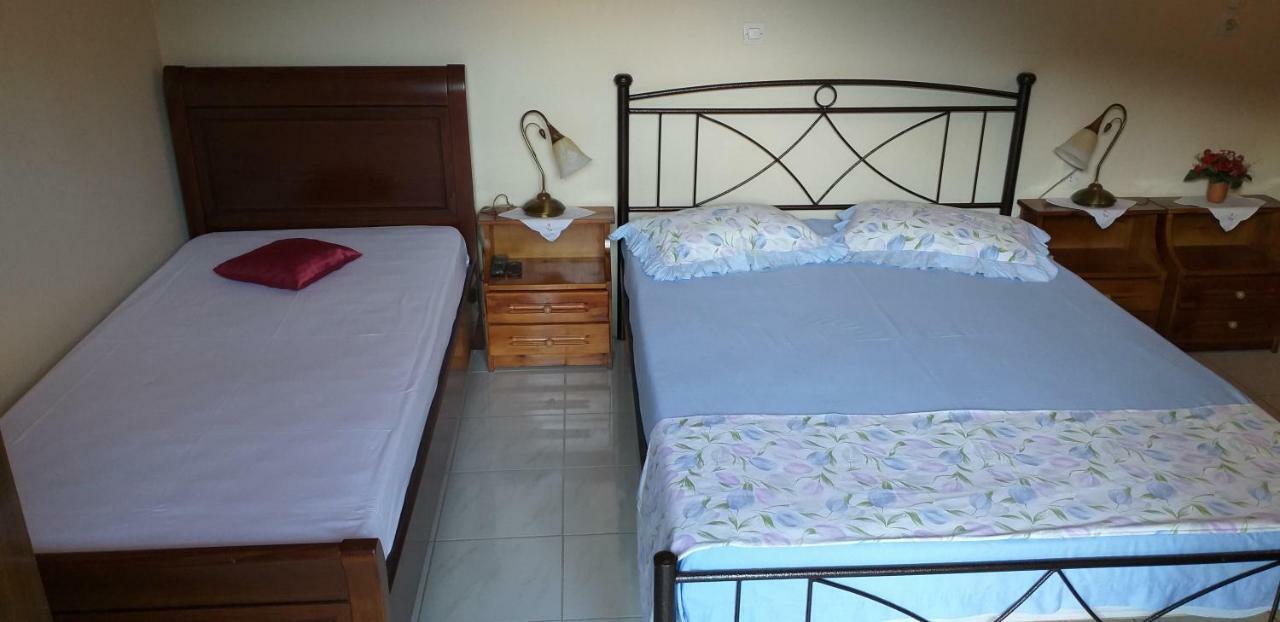 Toulatos Pantelis Apartment Poulata Ngoại thất bức ảnh